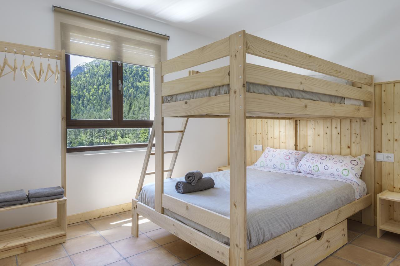 Camping Selva De Oza Hecho Exterior foto